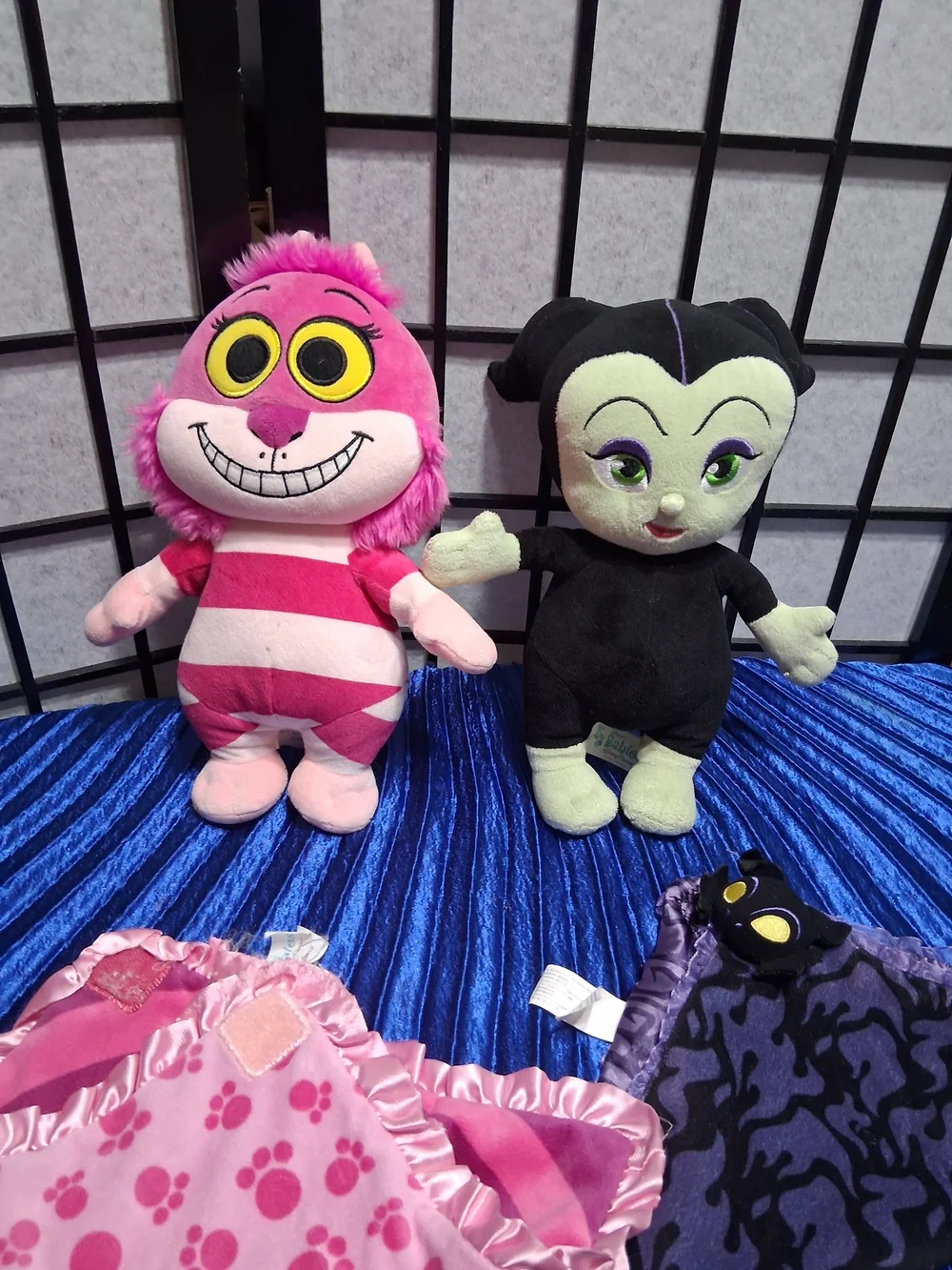 Pink Cheshire Cat Plush Hooded Doll - Disney-Inspired Kids Toy. Vanpirina